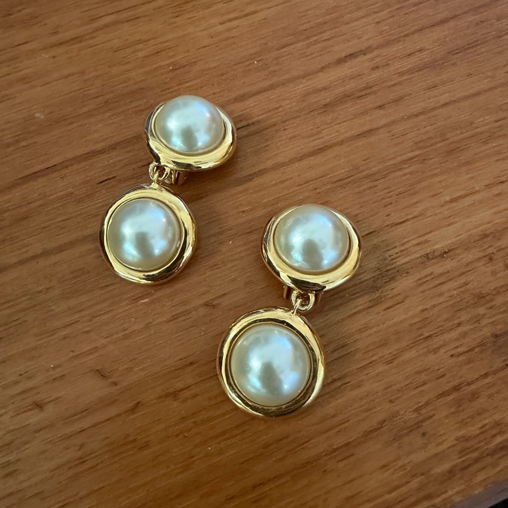 KJL Vintage Double Pearl Dangle Clip On Earrings Gold Statement Kenneth Jay Lane